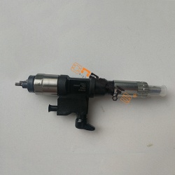 Fuel injector ISUZU NQR75 4HK1 6HK1